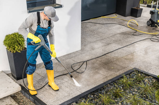 Pressure Washing Estimates in Riverdale, CA