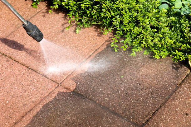 Best Deck Cleaning Services  in Riverdale, CA